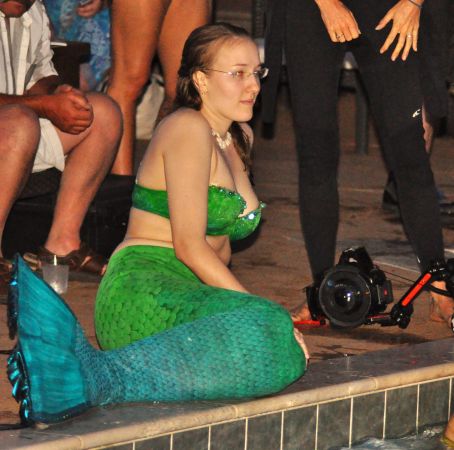 Mermaid Convention Photography #290<br>2,620 x 2,596<br>Published 9 years ago