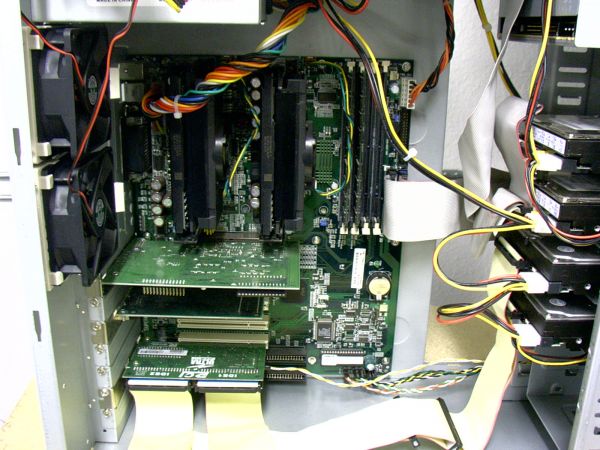 Internet Services Hosting #397<br>1,600 x 1,200<br>Published 8 years ago