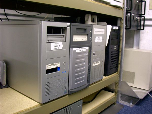 Internet Services Hosting #399<br>1,600 x 1,200<br>Published 8 years ago