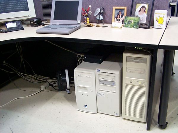 Internet Services Hosting #414<br>1,152 x 864<br>Published 8 years ago