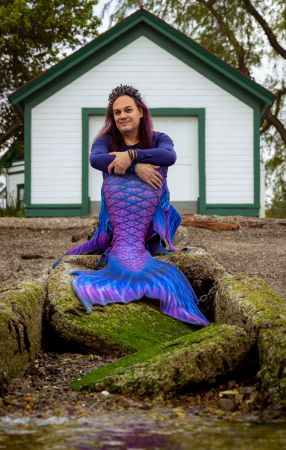 Mermaid Presence Summer 2022 #1677<br>5,184 x 8,148<br>Published 1 year ago